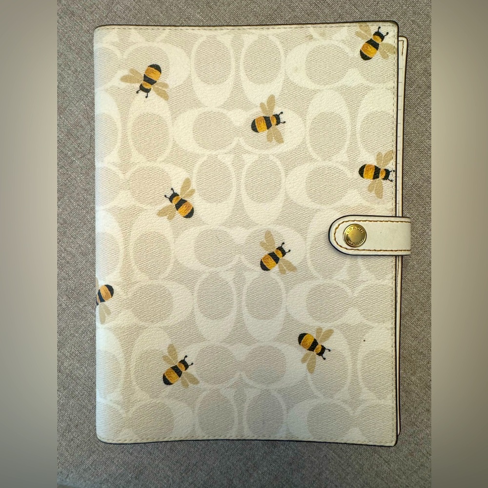 COACH Signature BEE Print Notebook RARE